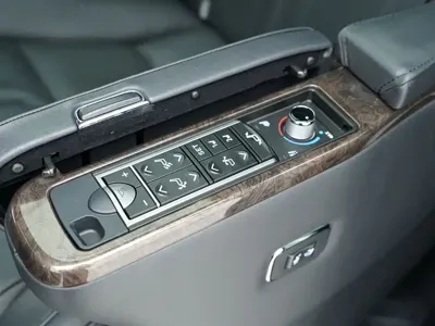 Toyota Alphard 2020, 150000 км, за 398000 CNY - фото 12