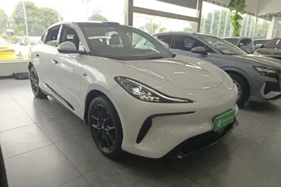 IM LS6 2023, 61100 км, за 164878.82 CNY