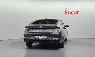 Hyundai Avante 2023, 28577 км, за 26800000 KRW