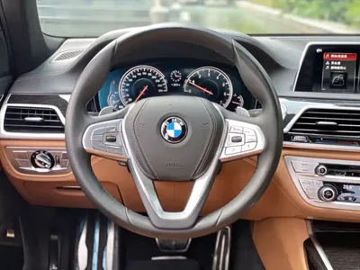 BMW 7 Series 2018, 60000 км, за 208000 CNY - фото 9