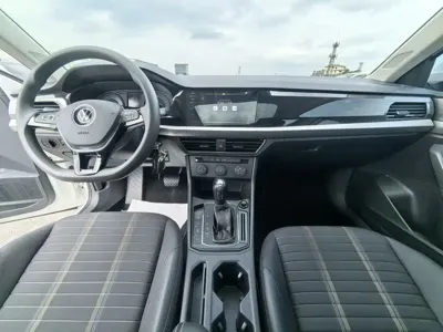 Volkswagen Lavida 2021, 60000 км, за 59800 CNY - фото 9