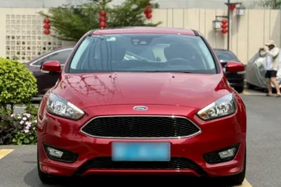 Ford Focus 2015, 11900 км, за 64064.06 CNY - фото 6