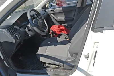 Volkswagen Santana 2016, 82000 км, за 38354.14 CNY - фото 17