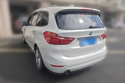 BMW 2 Series Active Tourer 2015, 153000 км, за 54315.77 CNY