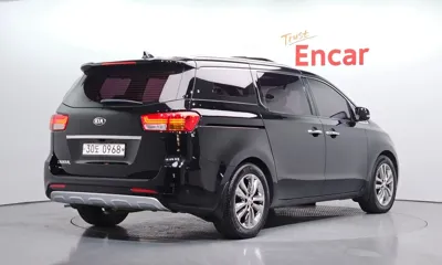 Kia Canival 2016, 173223 км, за 10300000 KRW