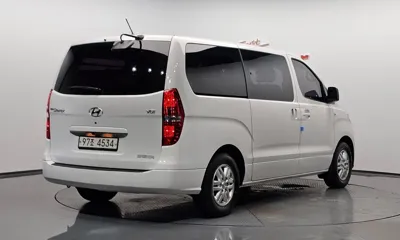 Hyundai Starex 2019, 90174 км, за 12500000 KRW - фото 2