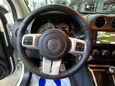 Jeep Compass 2016, 83932 км, за 7000000 KRW - фото 8