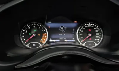 Jeep Renegade 2021, 99377 км, за 13900000 KRW - фото 8