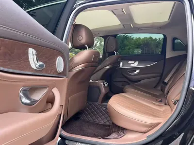 Mercedes-Benz E-Class 2019, 73000 км, за 189800 CNY - фото 6