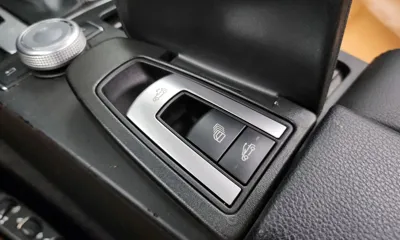 Mercedes-Benz E-Class 2011, 107025 км, за 9800000 KRW - фото 19