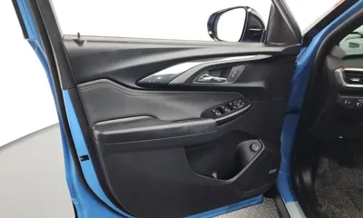 ChevroletGMDaewoo Trailblazer 2023, 30421 км, за 29500000 KRW - фото 24