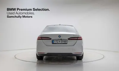 BMW 5-Series 2025, 11600 км, за 51000000 KRW