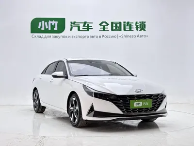 Hyundai Elantra 2023, 13000 км, за 91000 CNY