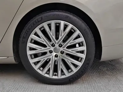 Audi A8 2013, 98000 км, за 108000 CNY - фото 7