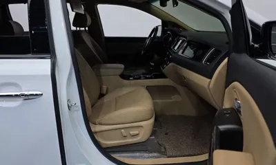Kia Canival 2019, 147108 км, за 11700000 KRW - фото 11