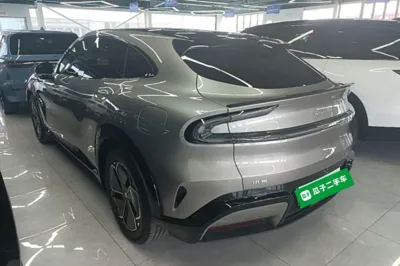 Xiaomi Auto YU7 2025, 13600 км, за 250266.3 CNY - фото 26