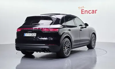 Porsche Cayenne 2019, 102929 км, за 64500000 KRW