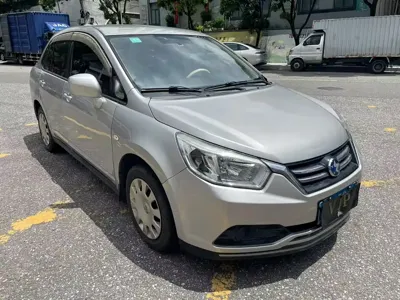 Venucia D50 2016, 88000 км, за 14800 CNY