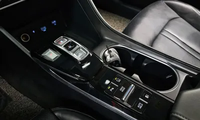 Hyundai Sonata 2022, 82744 км, за 19600000 KRW - фото 9