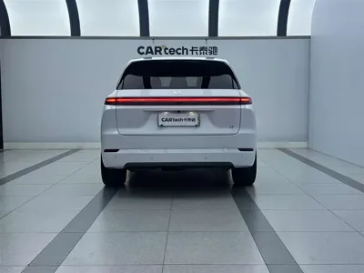 Li Auto Li L7 2025, 43300 км, за 218800 CNY