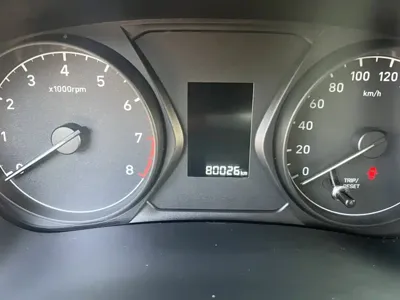 Hyundai Verna 2020, 80000 км, за 26300 CNY