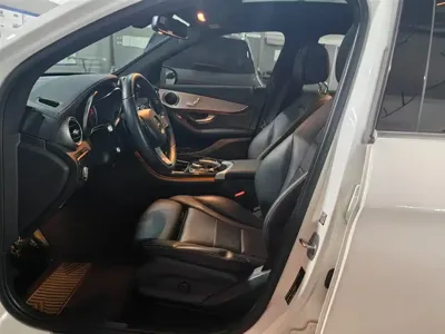 Mercedes-Benz GLC 2019, 63700 км, за 129800 CNY - фото 14