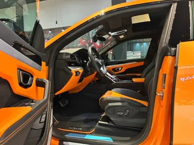 Lamborghini Urus 2023, 15000 км, за 2650000 CNY - фото 8
