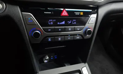 Hyundai Avante 2016, 2347 км, за 12900000 KRW - фото 16