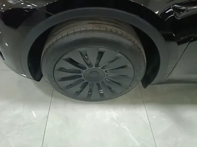 Tesla Model Y 2022, 60400 км, за 185478.16 CNY - фото 8