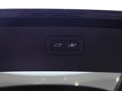 Volvo XC90 2024, 27799 км, за 298800 CNY - фото 8