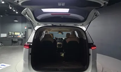 Kia Canival 2021, 77372 км, за 26390000 KRW - фото 20