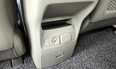 Kia Canival 2017, 64880 км, за 15500000 KRW - фото 19