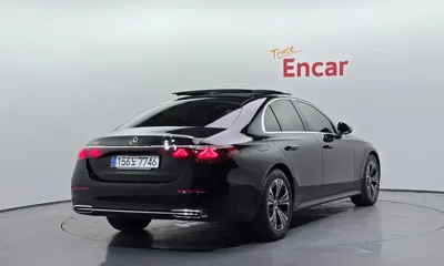 Mercedes-Benz E-Class 2025, 13975 км, за 59500000 KRW - фото 2