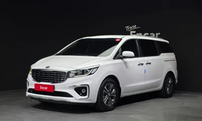 Kia Canival 2019, 90606 км, за 13000000 KRW - фото 1