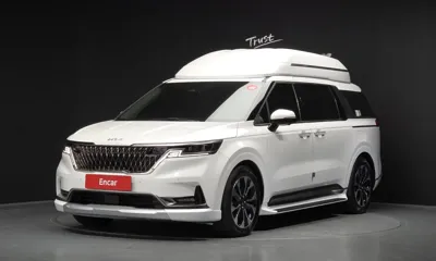 Kia Canival · 2023 год