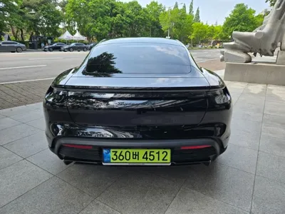 Porsche Taycan 2026, 4700 км, за 211600000 KRW - фото 4