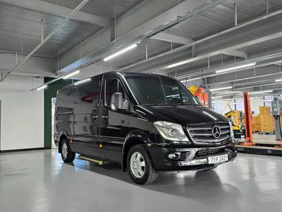 Mercedes-Benz Sprinter 2017, 43490 км, за 49900000 KRW