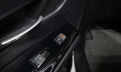KG_Mobility_Ssangyong KORANDO 2019, 28778 км, за 12990000 KRW - фото 31