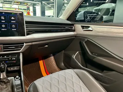 Volkswagen Sagitar 2022, 16000 км, за 118800 CNY - фото 28
