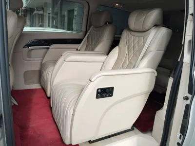 Mercedes-Benz V-Class 2017, 159000 км, за 136671.69 CNY - фото 16