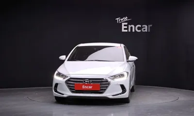 Hyundai Avante 2018, 78741 км, за 10800000 KRW