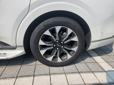 Kia Canival 2022, 55764 км, за 36900000 KRW - фото 8