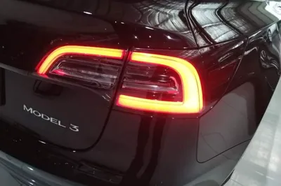 Tesla Model 3 2020, 79700 км, за 125666.39 CNY - фото 9