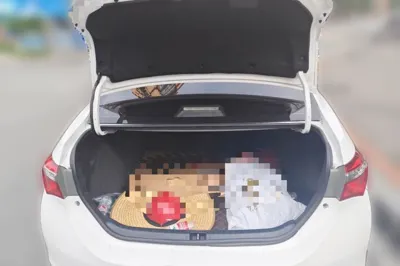 Toyota Corolla 2018, 133700 км, за 49965.07 CNY - фото 19
