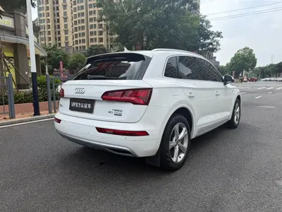 Audi Q5L 2021, 30000 км, за 139800 CNY - фото 5