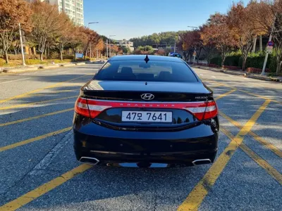 Hyundai Grandeur 2015, 210654 км, за 4300000 KRW
