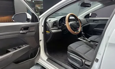 Hyundai Avante 2016, 122226 км, за 6700000 KRW - фото 10