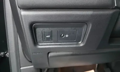 Land Rover Discovery Sport 2018, 98945 км, за 15000000 KRW - фото 29