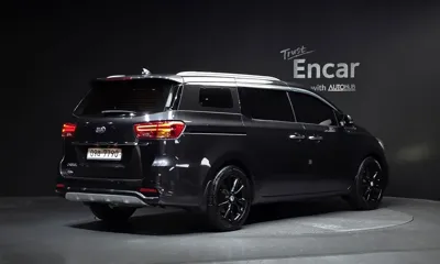 Kia Canival 2019, 184655 км, за 9900000 KRW