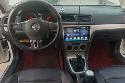 Volkswagen Lavida 2013, 116300 км, за 26244.93 CNY